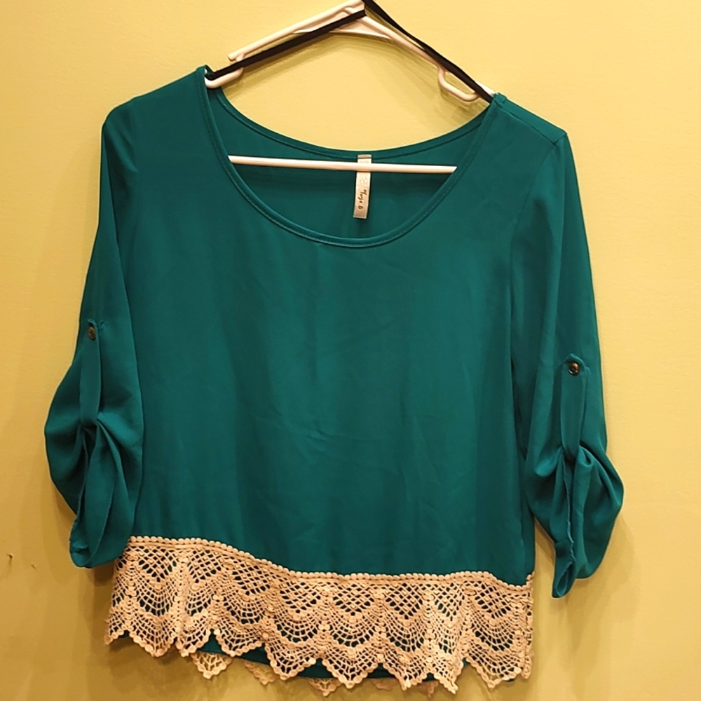 Yoyo 5 embroidery blouse size md